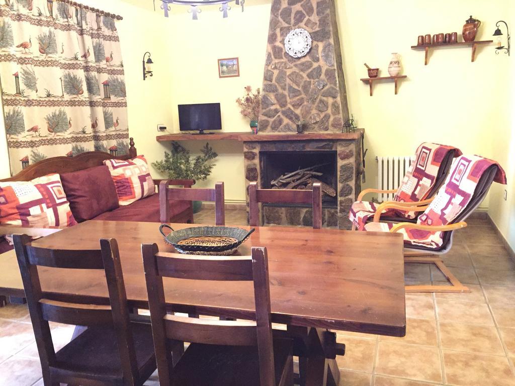 Casas Rurales La Huerta Hotel Salobre  ภายนอก รูปภาพ
